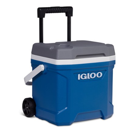 Latitude 16 Wheeled Cooler