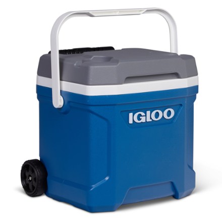 Latitude 16 Wheeled Cooler