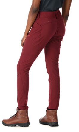 Incline Light Pants - Women's