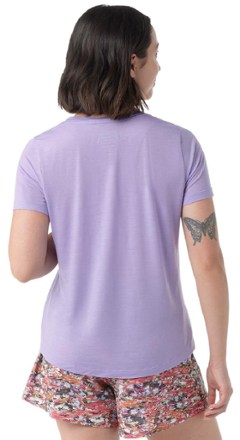 Active Ultralite V-Neck T-Shirt - Women's