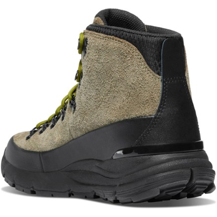 Mountain 600 ID GTX Hiking Boots - Men's