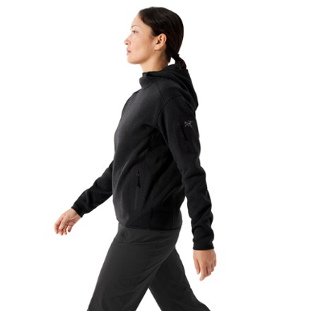 Covert Pullover Fleece Hoody - Women's