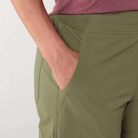 Sahara Stretch Convertible Pants - Women's