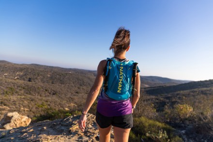 VaporAiress 7L 2.0 Hydration Vest - 2 Liters - Women's - Blue