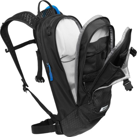 M.U.L.E. 12 Hydration Pack