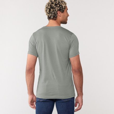 Hiking Tortoise T-Shirt - Men's