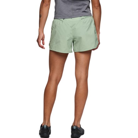 Distance Shorts - Women's