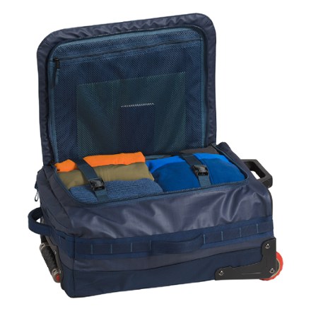 Base Camp Voyager Roller Bag