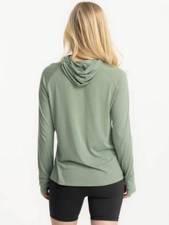 Lightweight Hoodie II - Women's