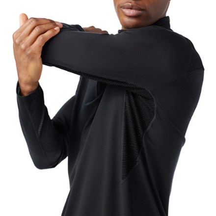 Active Quarter-Zip Top - Men's