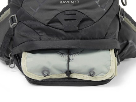 Raven Hydration Pack