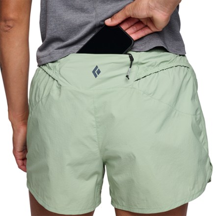 Distance Shorts - Women's