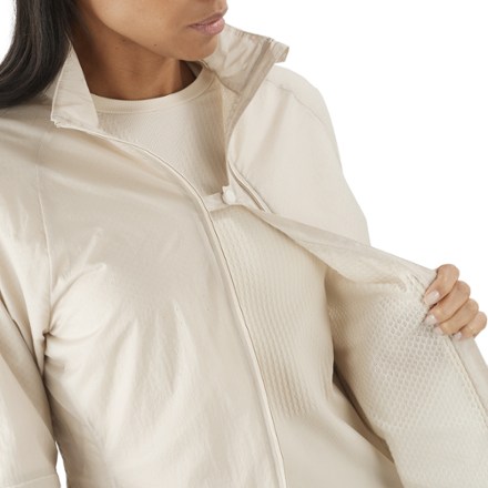 Sense Flow Jacket - Women's