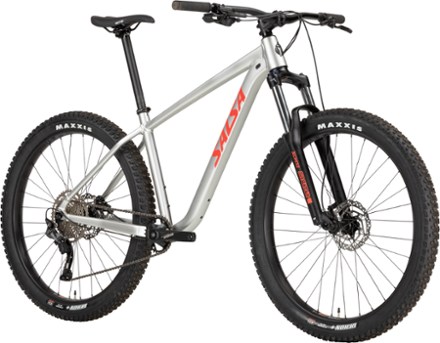 Rangefinder Deore 10-Speed 27.5 Mountain Bike