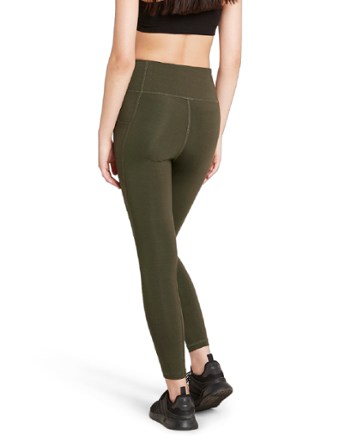 Active Blended High-Waisted Full Leggings with Pockets - Women's