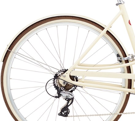 Loft 7D Step-Thru Bike