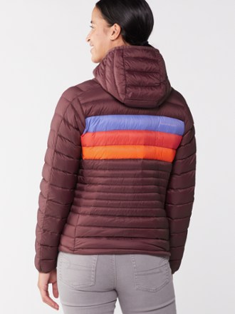 Fuego Hooded Down Jacket - Women's