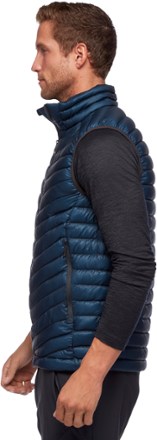 Approach Down Vest - Men's