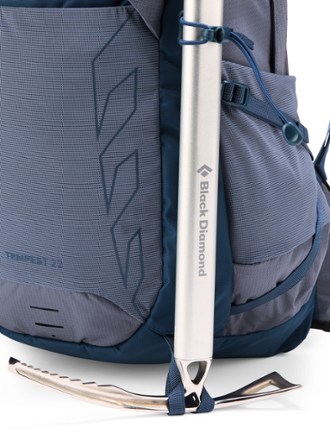 Tempest 22 Pack - Women's