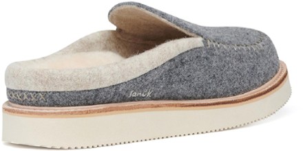 Cozy Vibe SM Wool Slippers - Women's