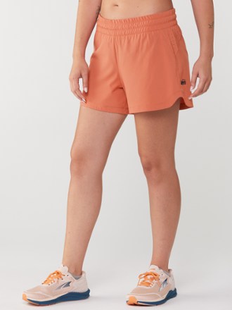 Active Pursuits 4.5" Shorts - Women's