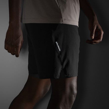 SHKout Core 2-in-1 7" Shorts - Men's