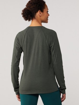 Swiftland Long-Sleeve Running T-Shirt