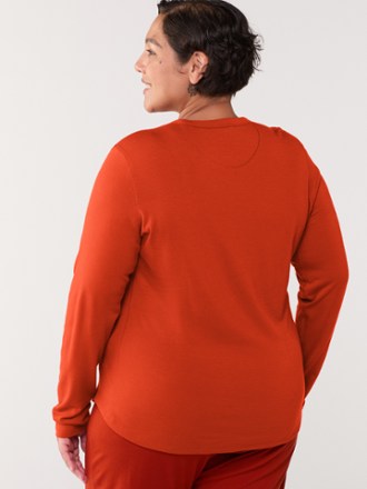 Heavyweight Merino Long-Sleeve Base Layer Crew Top - Women's