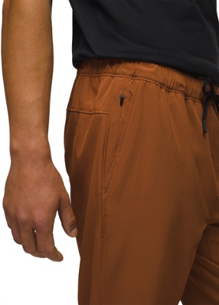 Discovery Trail Joggers - Men's