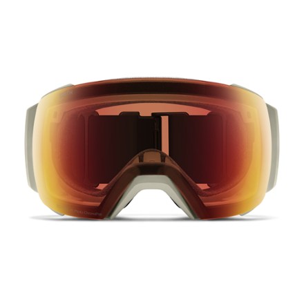 I/O MAG XL ChromaPop Photochromic Snow Goggles with gogglesoc - Low-Bridge Fit