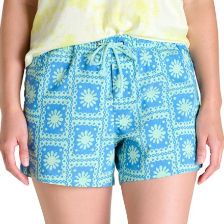 Boundless Shorts - Women's