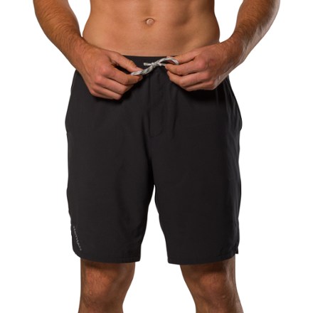 Essential Unlined 9" Shorts - Men's