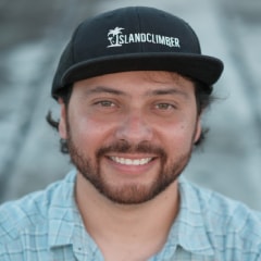 Carlos Salinas Linares, founder of Islandclimber