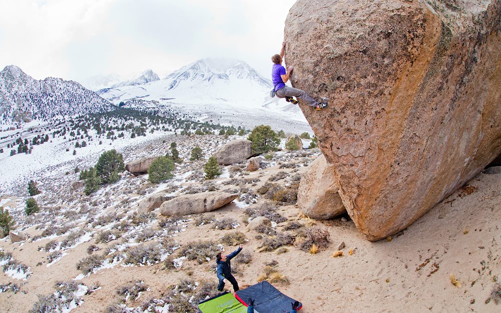 Ask A Badass: The World's Strongest Boulderer 