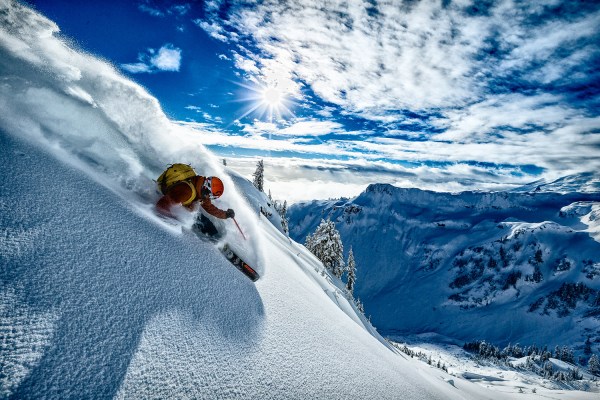 Adam Ü skiing at Mt. Baker