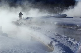 cross-country skiing in yellowstone