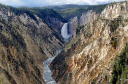 River winds its way through steep cliffs.