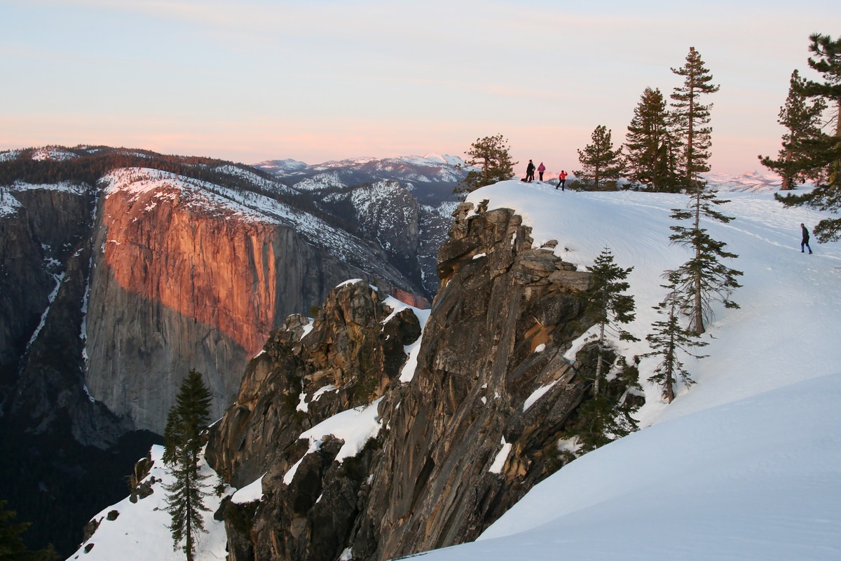 Yosemite Winter Adventure Lodge Based