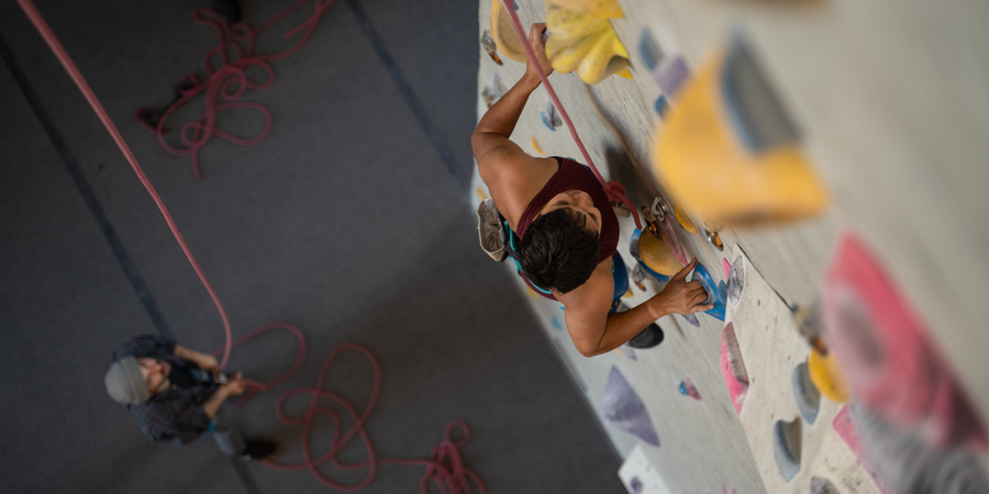 top rope climber indoor