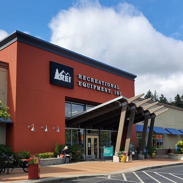 REI Issaquah Store