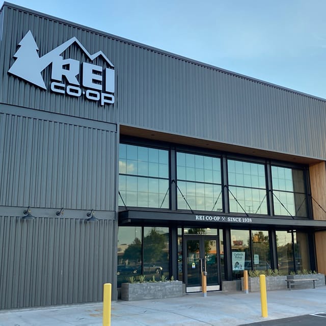 REI Oklahoma City Store