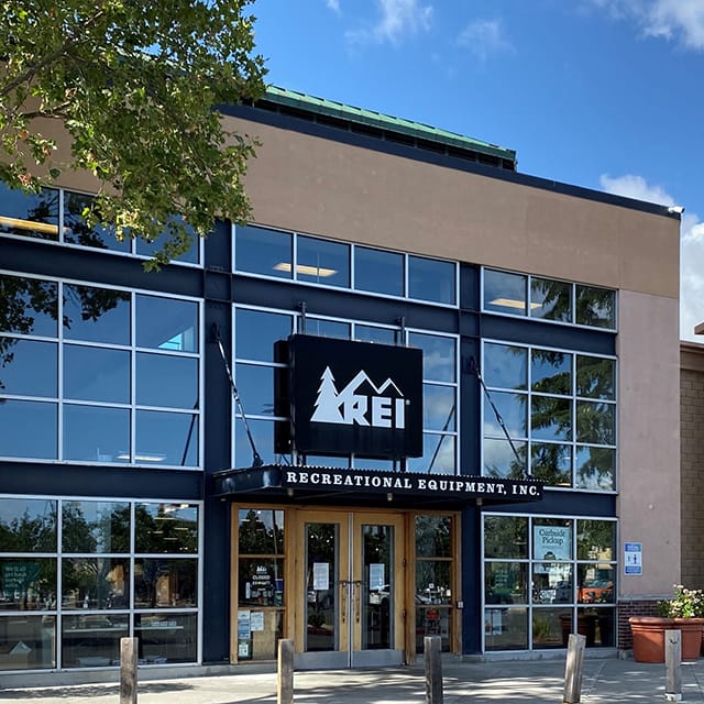 REI Saratoga Store