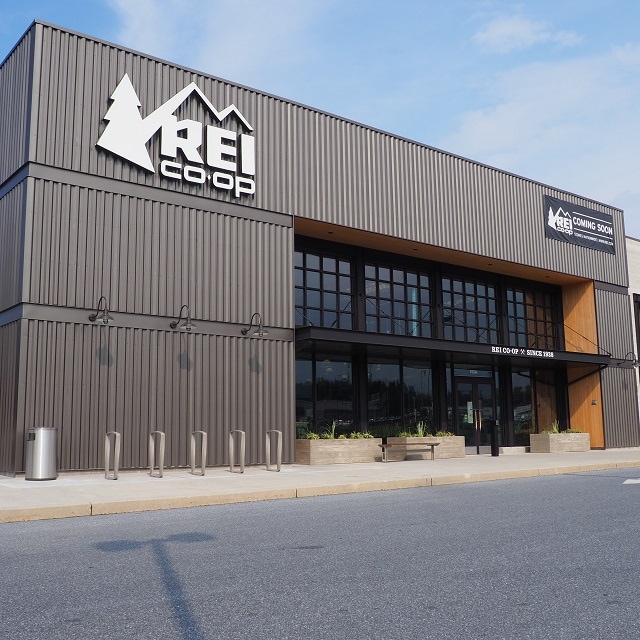 REI Mechanicsburg Store