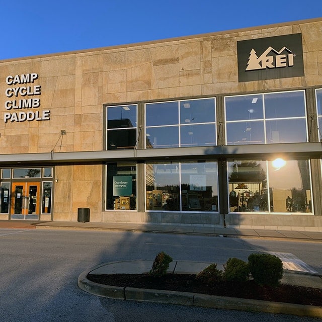 REI St. Louis Store