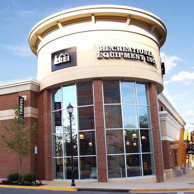 REI Fairfax Store