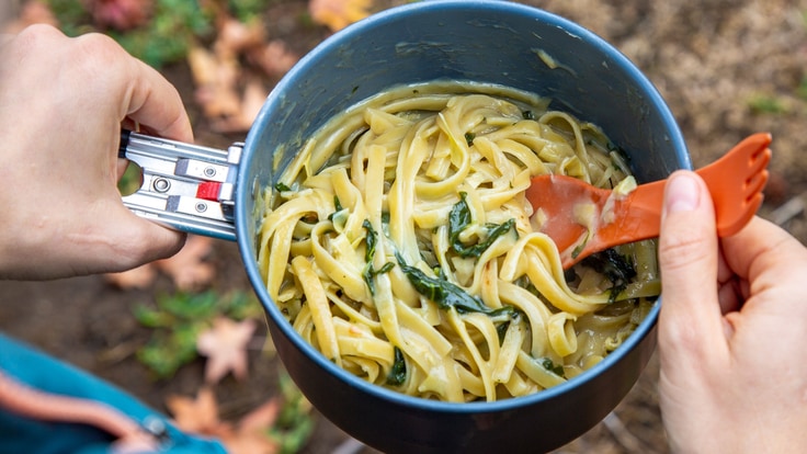 Backpacking fettuccine alfredo in a pot ready to serve