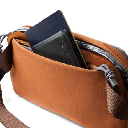 Bellroy Venture Sling 2.5 L 6