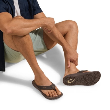 OluKai 'Ohana Flip-Flops - Men's 7