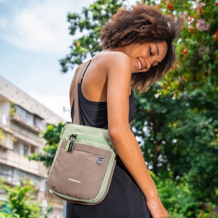 Sherpani Lima 4 L Shoulder Bag 6