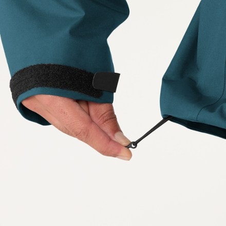 Arc'teryx Alpha SV Jacket - Men's 8